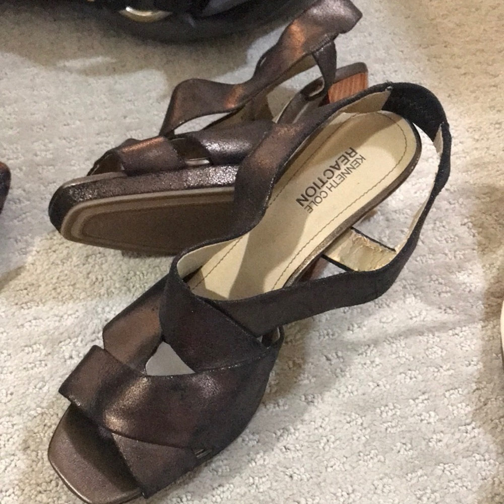 Fab wood heal bronze leather shoe great condition